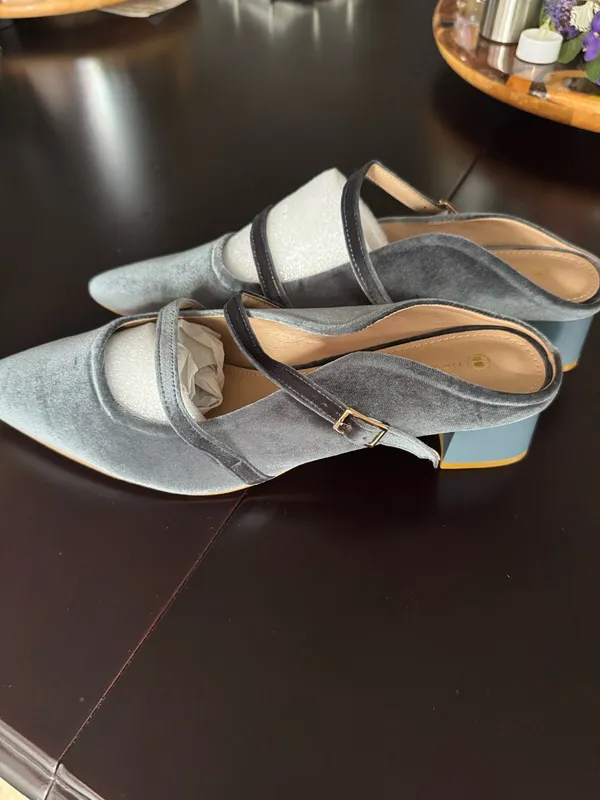Newbella grey Mary Jane velvet slip on size 11 - Image 4