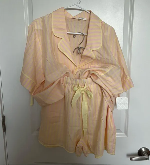 NEW Altar’d State Butter Yellow and Pink Striped Lounge Set Size XXL NWT - Image 8