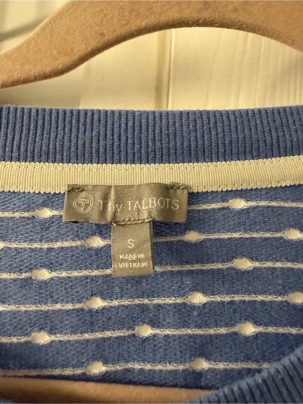 Talbots Light Blue Crewneck Sweater with White Polka Dots - Image 2