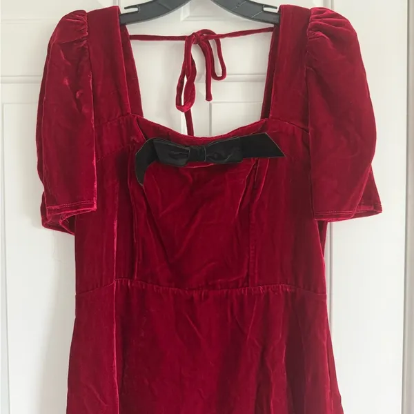 WAYF Scarlet Velvet Puff Sleeve Mini Dress M NWT Holiday Party Red‎ - Image 5