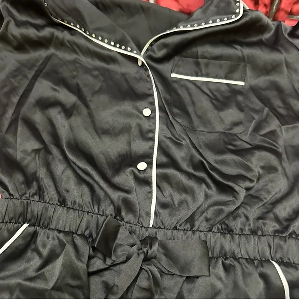 Victorias Secret Elegant Black Romper Satin size S - Image 10