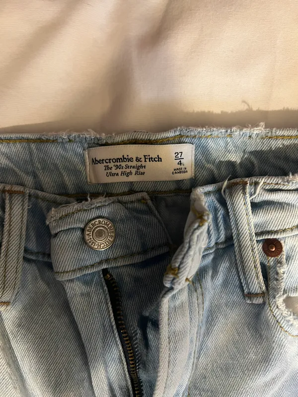 Abercrombie 90’s straight leg - Image 2