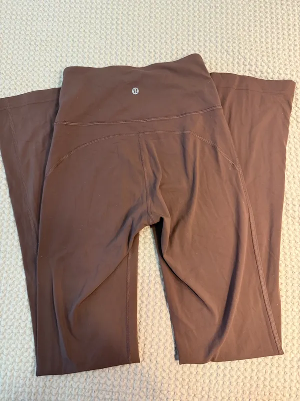 Lululemon Yoga Pants - Image 3