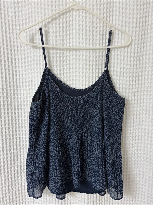 Abercrombie & Fitch Chiffon Pleated Floral Camisole Top - Image 4