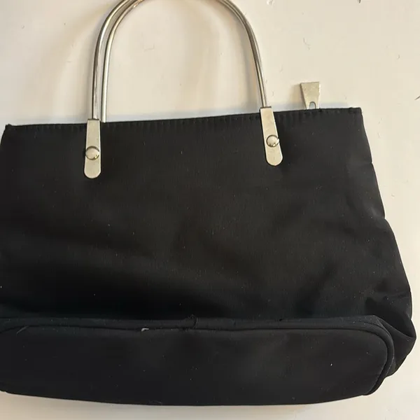 BLACK HANDBAG WITH SILVER METAL HANDLES NYLON MATERIAL 4 SILVER STUD DESIGN - Image 7