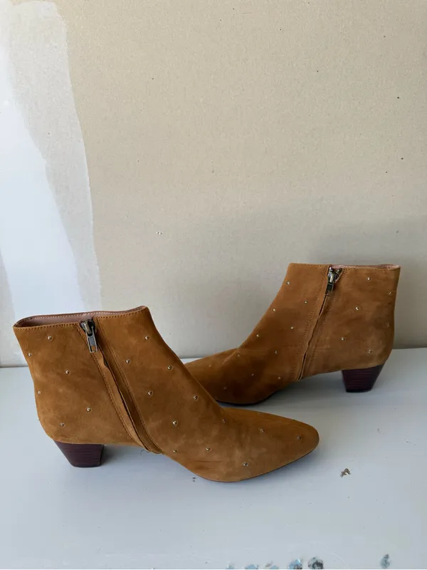 MADEWELL The Bea Boot in Embroidered Suede - Image 7