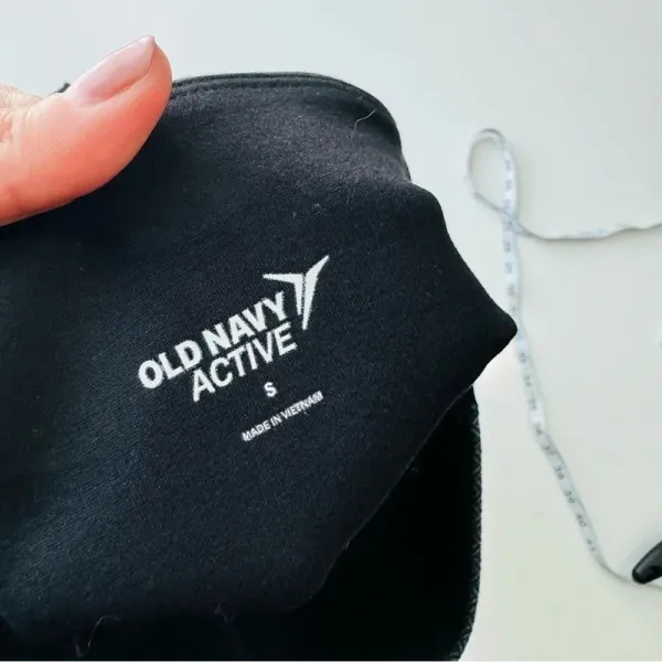Old Navy Black Pull On Stretch Athletic Fit Leggings Size‎ Small - Image 8