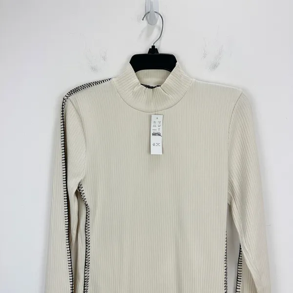 J.Crew Premium Rib Turtleneck Long Sleeve Whipstitch Trim Natural Beige M NWT - Image 5