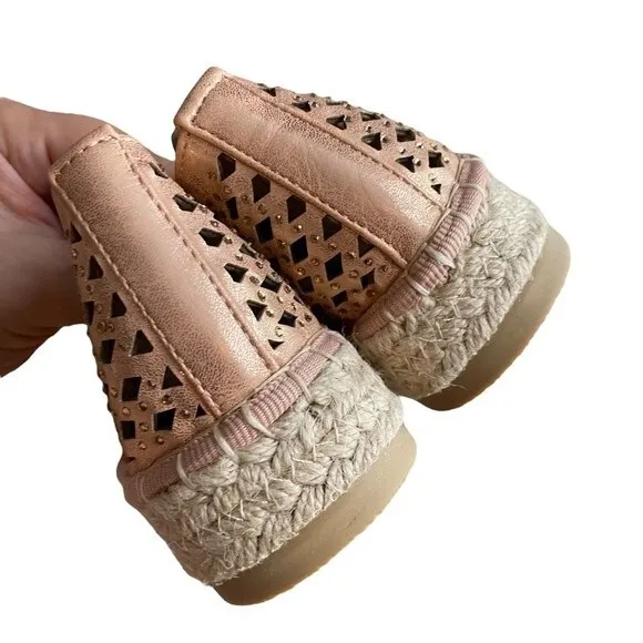 Catherine Malandrino Size 6 Melchior Espadrille‎ Slip On Loafers Rose Gold NWT - Image 7