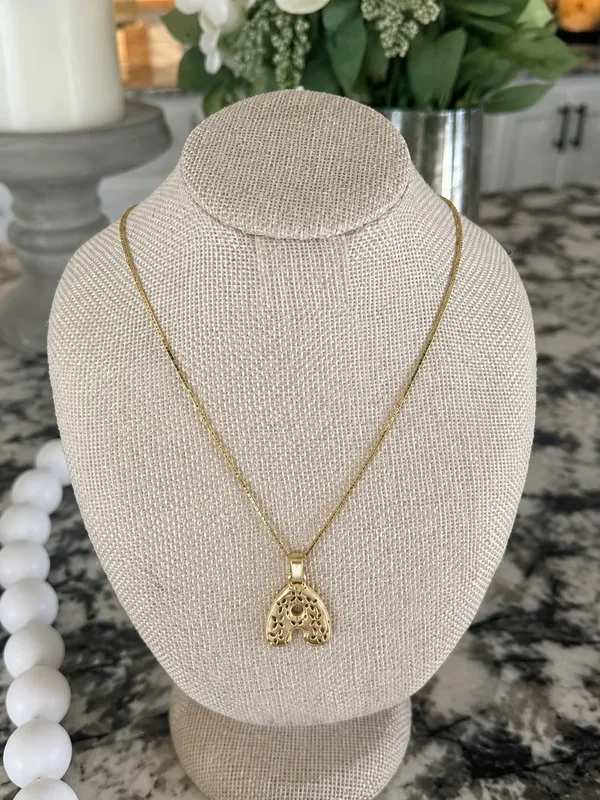 Gold Tone Filigree Letter A Initial Pendant Necklace Delicate Chain - Image 3