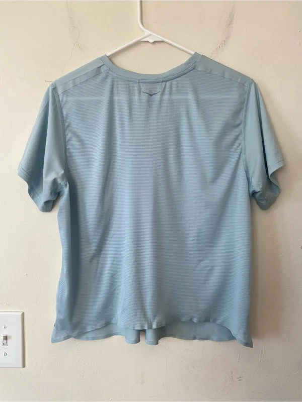 HOKA Women’s Performance Short Sleeve Top T-Shirt Light Blue Sz XL - Image 11