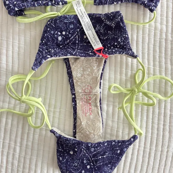 BNWT Free People Michelle patterned blue and green bikini set - Image 3