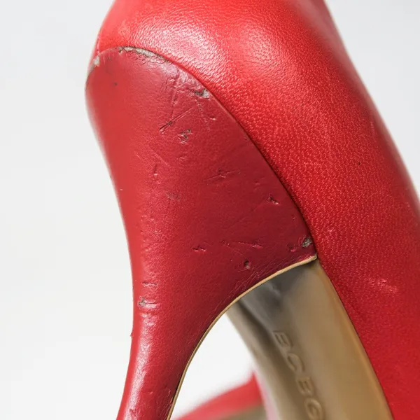 Vintage Y2K BCBGirls Red Pointed Toe Pumps - Image 10