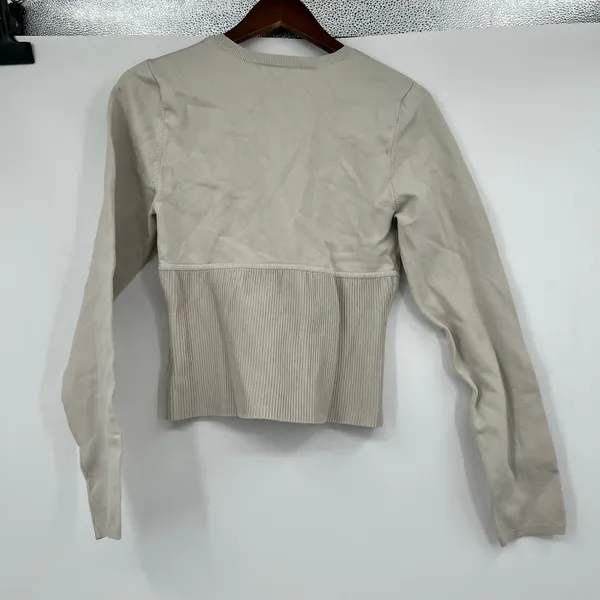Aritzia Babaton Sculpt Knit Empire Longsleeve refinery off white top size large - Image 3