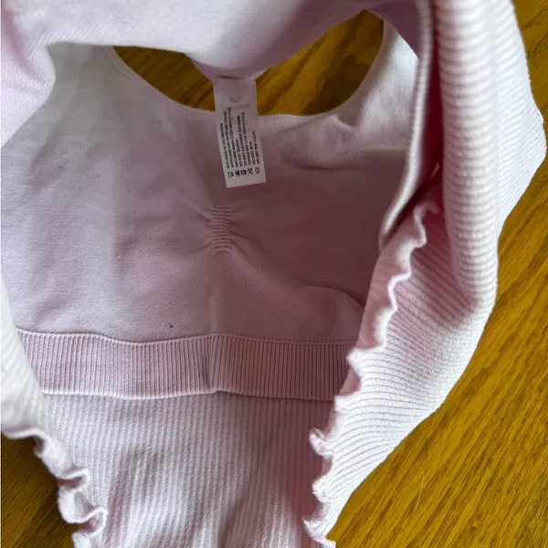 Longline sports bra Size M - Image 4