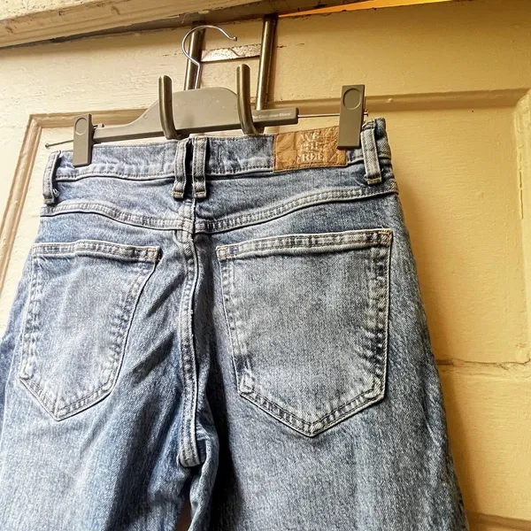 We the Free Risk Taker Jeans Sz 25 Blue Mid Rise Raw Hem Stretch Festival Rodeo - Image 6