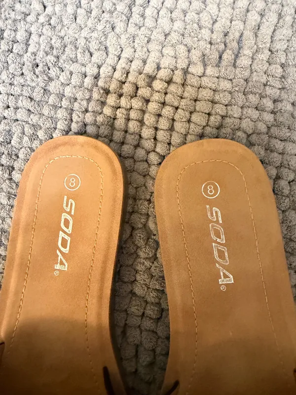 Soda Black sandals - Image 4