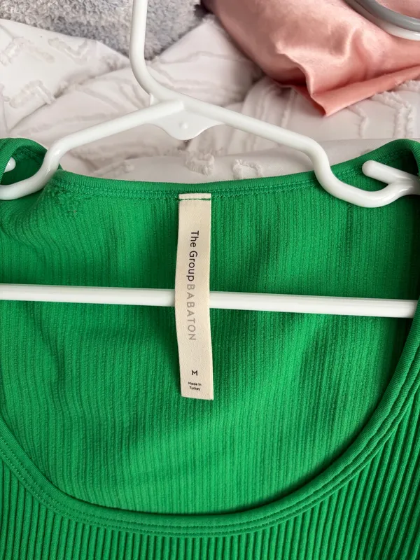 Aritzia Top - Image 2