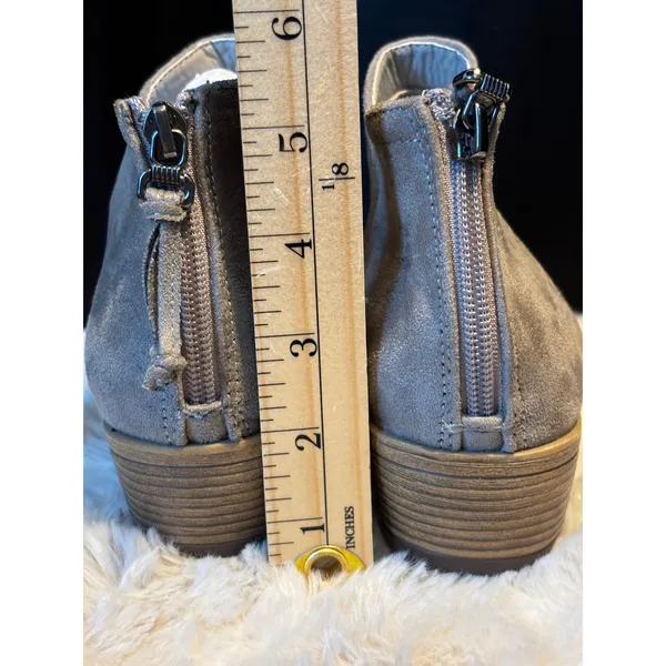 Grey Faux Suede Ankle Boots Pointed Toe Low Block Heel Rear Zip Size 6 - Image 7