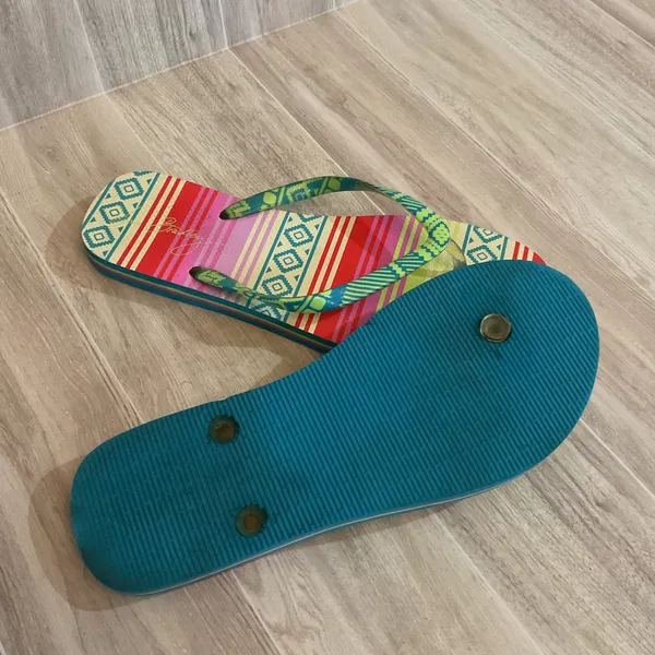 Vera Bradley Flip Flops in Serape Paradise Thong Sandals summer‎ Sz 7-8 - Image 3
