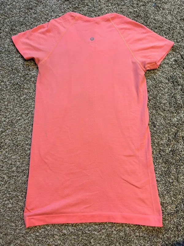 Lululemon Swiftly Short Sleeve - Image 3