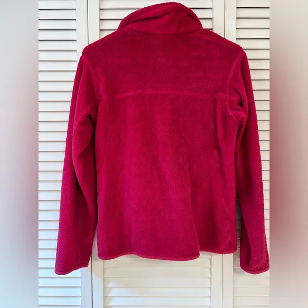 Pink Patagonia Fleece - Image 4