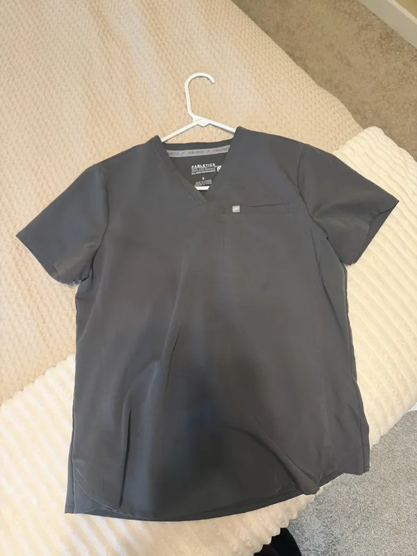 Fabletics Scrub Set - Image 6