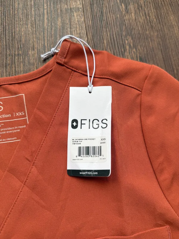 NWT FIGS Women’s Terracotta Catarina One Pocket Scrub Top - Size XXS - Image 4