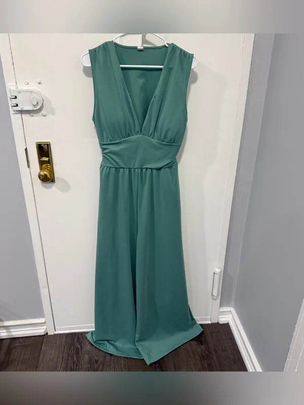 NWOT Halara Green V Neck Sleeveless Ruched Pocket Jumpsuit-Easy Peezy - Image 5