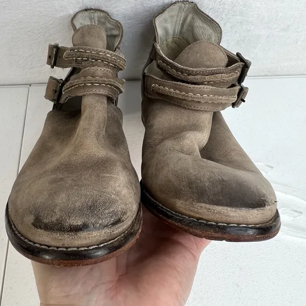 Free People 37 US 7 Braeburn Ankle Boots Booties Distressed Tan Leather Boho - Image 8