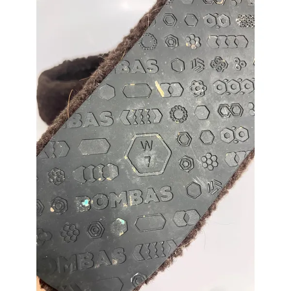 Bombas Gripper Slippers Women Size 7 Brown Excellent Sherpa Fleece House Shoes - Image 8