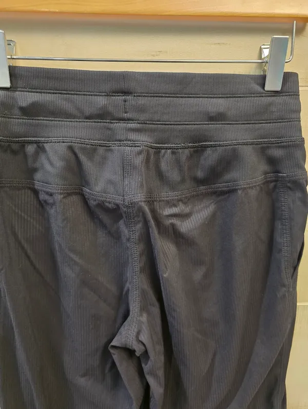 {2} Lululemon Dance Studio Crop Pant Black - Image 9