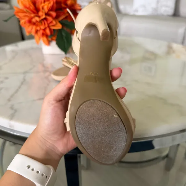 Tan Heels G by Guess Size 6.5 - Image 4