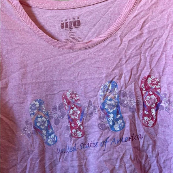 FINAL MARKDOWN Pink United States of America T-Shirt with Flip-Flop Design xl - Image 2