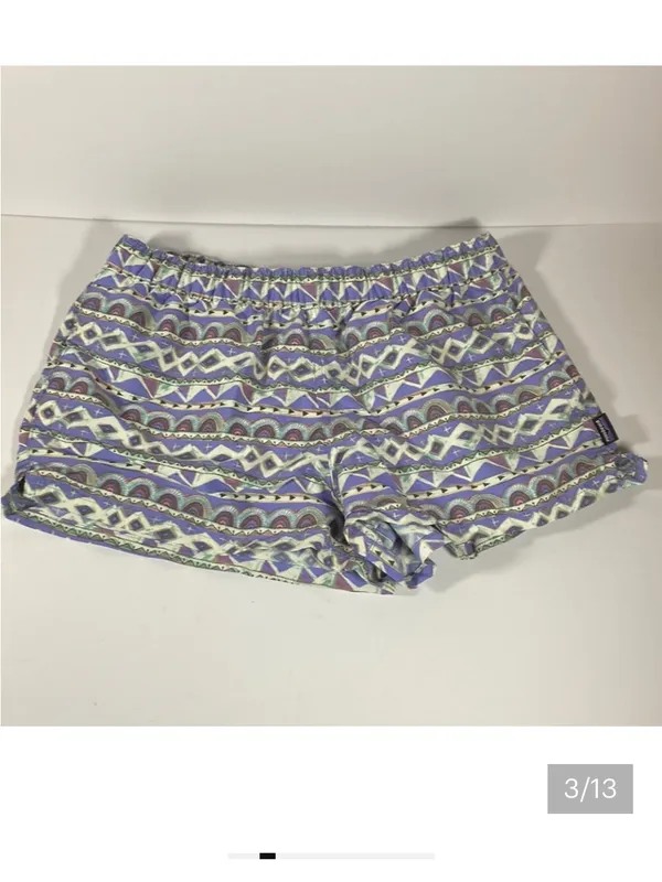 Patagonia summer vtg Barely Lavender and White Tribal Swim Shorts - Image 4