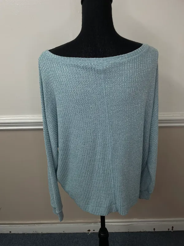 Cyrus Waffle Wave Long Sleeve Blue Blouse Size Large - Image 3