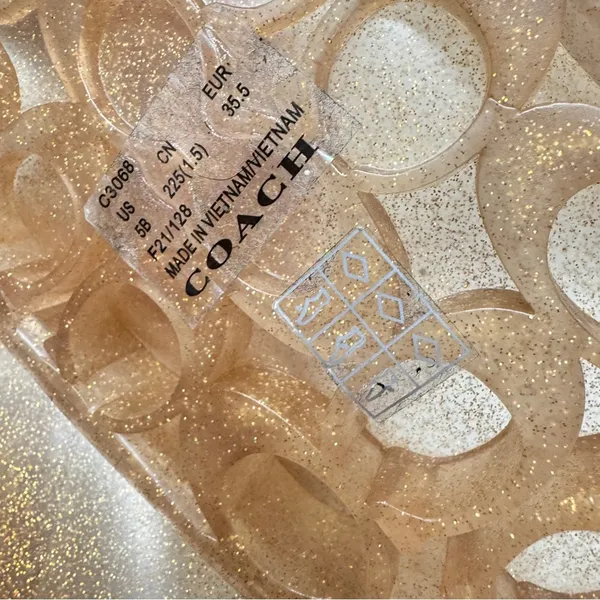 Coach Pink Champagne Jelly Slides Women’s 5 Flat Sandals Beach Pool Vacation - Image 4