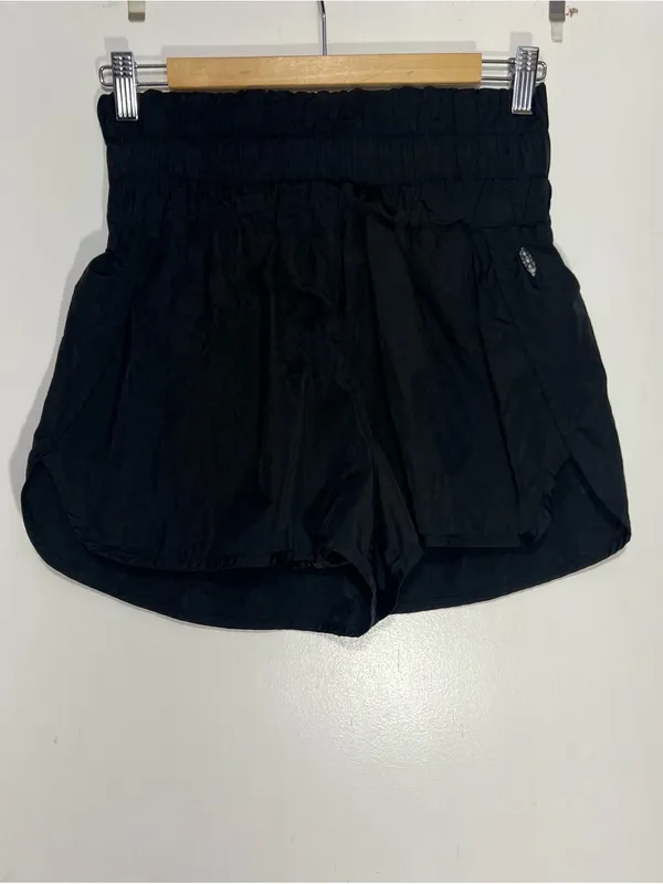 Fp movement black The Way Home Run Shorts size L - Image 2