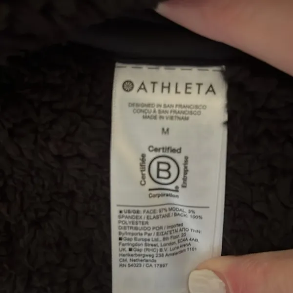 Athleta Westbound Sherpa jacket - Image 6