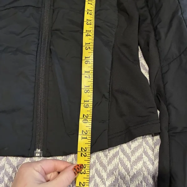 Lululemon Push Your Pace Jacket Size 6 Black Hiking -LW4BZFS BLK EUC - Image 10