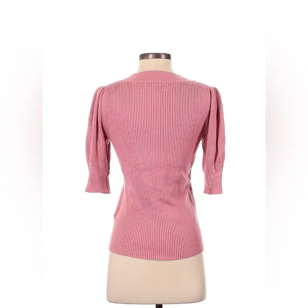 J.Crew Pullover Sweater
Small
Like New
Measured at 23.75" length (approx.) - Image 2