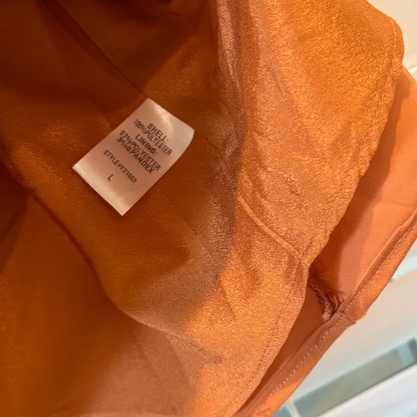 NEW DO+BE Mini Dress Women L Burnt‎ Orange Blouson Pleated Structured Shoulder - Image 6