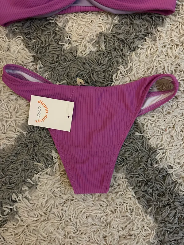 Dippin Daisys Bikini Set - Image 3