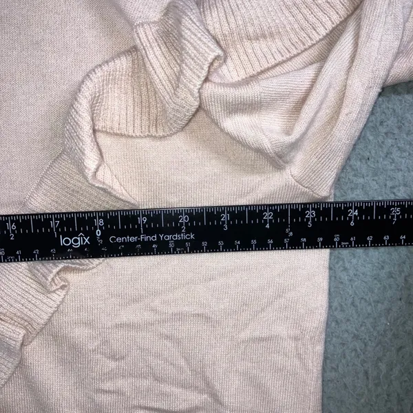 GAP Sweater M Merino Wool Soft Ruffled Trim Coquette Balletcore Blush Pink - Image 3