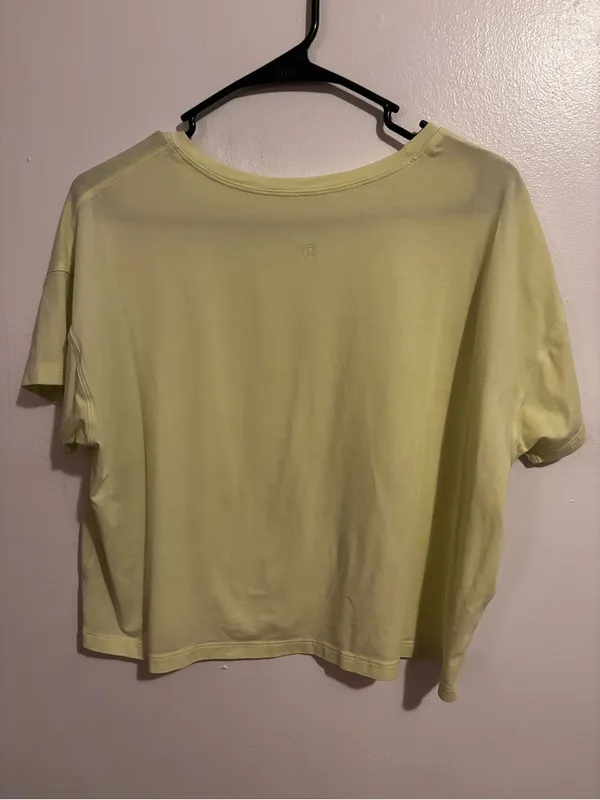 Lululemon Relaxed Cropped Tee - Lime Yellow tee - Image 2