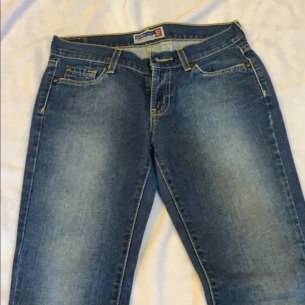 Size 4 Regular Old Navy Denim Blue Jeans Boot-cut - Image 5