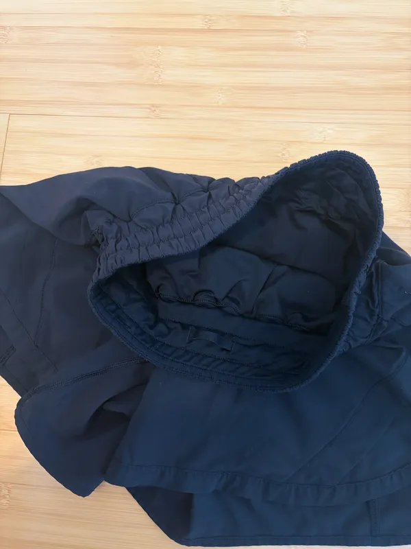 Lululemon track that short 5”  - Image 5