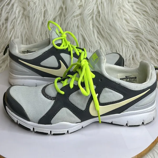 Nike Training In Season TR2 Size 7.5. Light dark gray / green. - Image 9