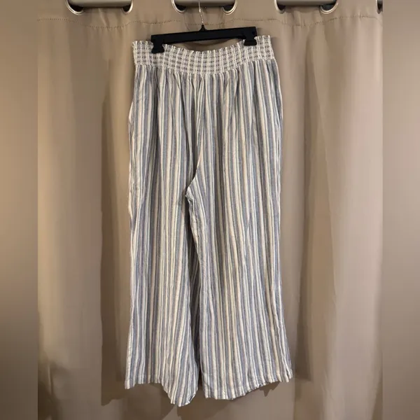 Ellen Tracy Blue and Cream Striped Wide Leg Pants - Image 3