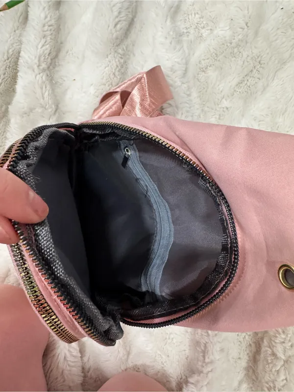 Quilted Pink Crossbody Sling Bag - Women's Fashion - Image 5
